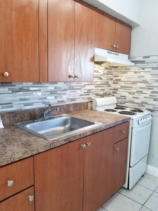 Ultra Glam Apartment 5 Miles From Hard Rock Casino 好莱坞 外观 照片