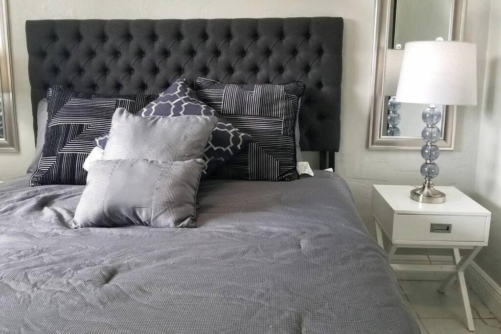 Ultra Glam Apartment 5 Miles From Hard Rock Casino 好莱坞 外观 照片